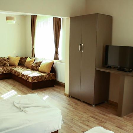 Guest House Central Kŭrdzhali 外观 照片